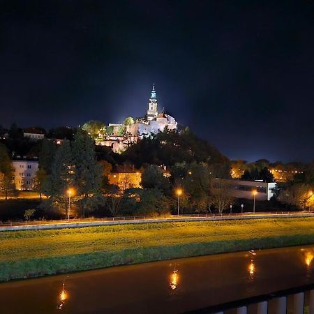 Apartman Promenada Nitra Bagian luar foto