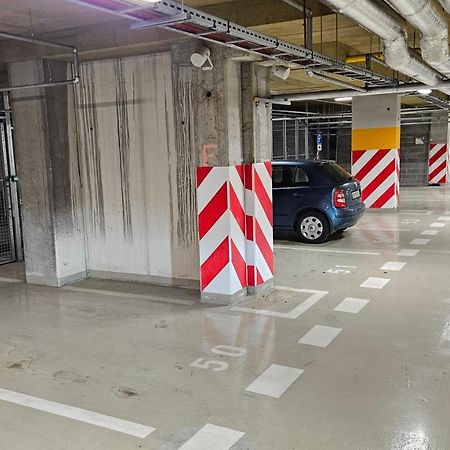 Apartman Promenada Nitra Bagian luar foto