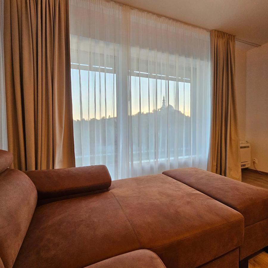 Apartman Promenada Nitra Bagian luar foto