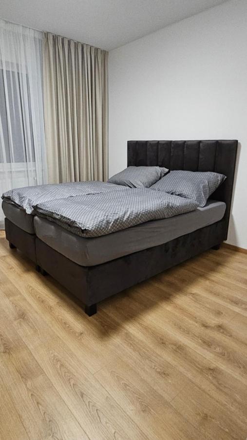 Apartman Promenada Nitra Bagian luar foto