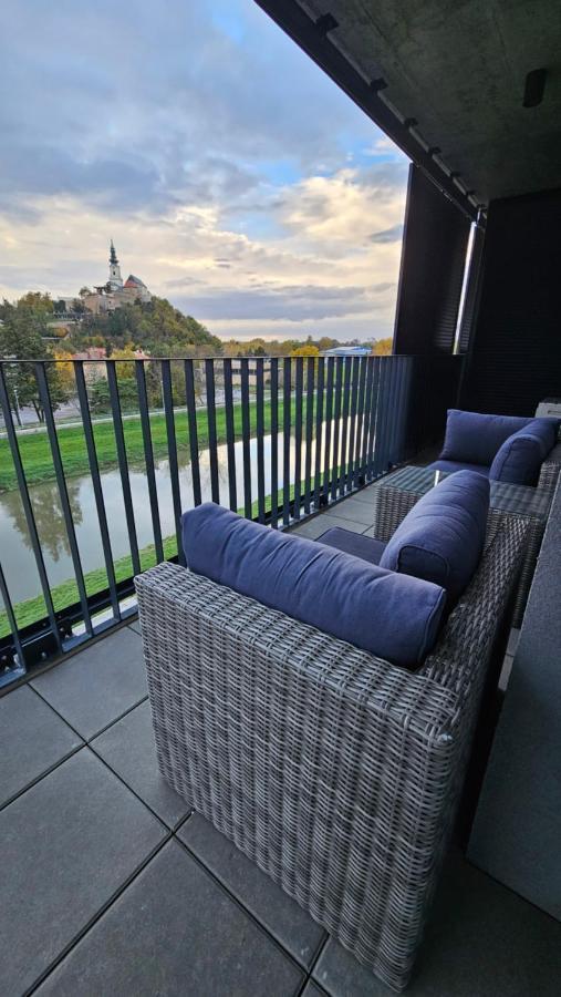 Apartman Promenada Nitra Bagian luar foto